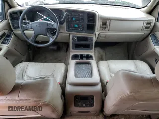 2003 Chevrolet Suburban LS with VIN 3GNEC16T93G145517, listed as a Copart auction lot 42450085 with 334,438 mi miles and Salvage Title. Bid and sale history available at carsss.com. Image 8.