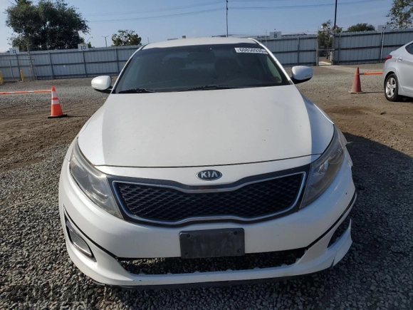 2015 Kia Optima EX с VIN 5XXGN4A71FG372585, выставлен на аукционе Copart как лот 60850935 с пробегом Не указан миль и Чистый • Clean title. История ставок и продаж доступна на DreamBid. Изображение 5.