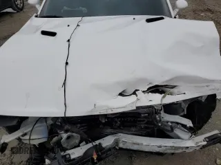2014 Dodge Challenger SRT-8 z VIN 2C3CDYCJ1EH258264, wystawiony jako Copart lot #75100064 z przebiegiem 105 432 mil mil oraz Szkoda całkowita • Salvage title. Historia ofert i sprzedaży dostępna na DreamBid. Obrazek 11.