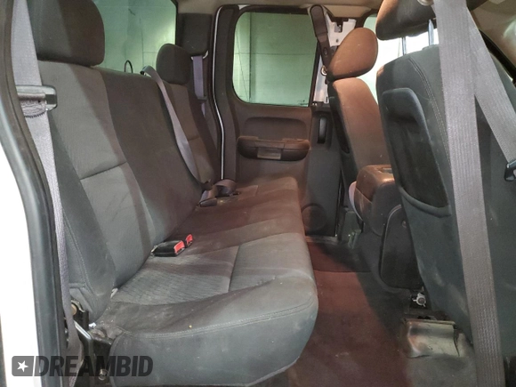 2010 GMC Sierra 1500 with VIN 1GTSCUEA8AZ285441, listed as a Copart auction lot 47299465 with 185,219 mi miles and Salvage Title. Bid and sale history available at DreamBid. Image 10.