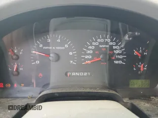 2004 Ford F-150 STX z VIN 1FTRX14W94NB84788, wystawiony jako Copart lot #55347125 z przebiegiem 197 935 mil mil oraz Szkoda całkowita • Salvage title. Historia ofert i sprzedaży dostępna na DreamBid. Obrazek 9.