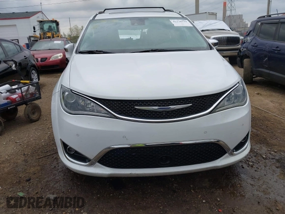 2017 Chrysler Pacifica Limited with VIN 2C4RC1GG0HR598664, listed as a IAAI auction lot 42138539 with 95,934 mi miles and . Bid and sale history available at DreamBid. Image 13.