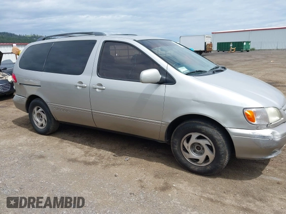 2001 Toyota Sienna LE with VIN 4T3ZF13C91U395004, listed as a IAAI auction lot 42314687 with Not provided miles and . Bid and sale history available at DreamBid. Image 1.