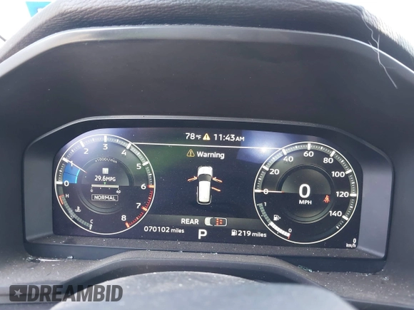 2022 Mitsubishi Outlander SE z VIN JA4J3UA8XNZ017053, wystawiony jako IAAI lot #41870657 z przebiegiem 70 102 mil mil oraz . Historia ofert i sprzedaży dostępna na DreamBid. Obrazek 7.