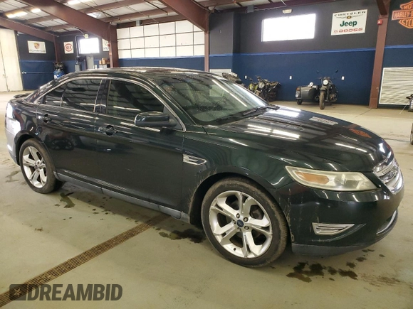 2010 Ford Taurus SHO with VIN 1FAHP2KT0AG137908, listed as a Copart auction lot 53032905 with 214,574 mi miles and Clean title. Bid and sale history available at DreamBid. Image 4.