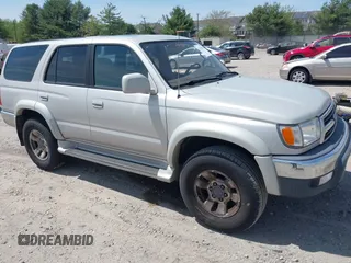 2000 Toyota 4Runner SR5 z VIN JT3HN86R8Y0278752, wystawiony jako IAAI lot #42139501 z przebiegiem 239 081 mil mil oraz . Historia ofert i sprzedaży dostępna na DreamBid. Obrazek 1.