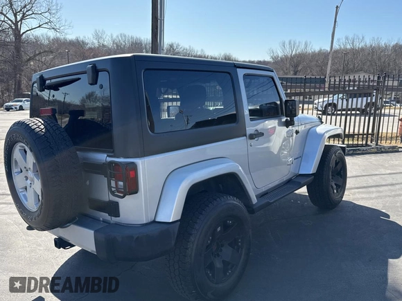 2012 Jeep Wrangler Arctic z VIN 1C4AJWBG2CL229572, wystawiony jako Copart lot #48719465 z przebiegiem 82 619 mil mil oraz Czysty tytuł • Clean title. Historia ofert i sprzedaży dostępna na DreamBid. Obrazek 4.