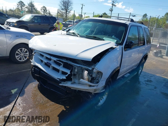 1999 Ford Explorer Sport с VIN 1FMYU22X2XUA33545, выставлен на аукционе IAAI как лот 41818348 с пробегом 130 848 миль миль и . История ставок и продаж доступна на DreamBid. Изображение 18.