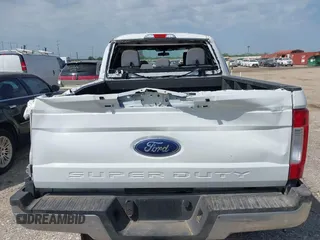 2017 Ford F-250 XL with VIN 1FT7W2AT0HEC24983, listed as a IAAI auction lot 42215560 with 89,539 mi miles and . Bid and sale history available at DreamBid. Image 16.