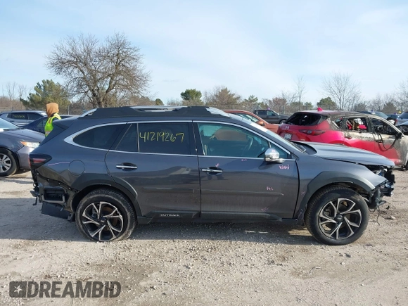 2024 Subaru Outback Touring XT with VIN 4S4BTGPDXR3296606, listed as a IAAI auction lot 41219267 with 11,171 mi miles and . Bid and sale history available at DreamBid. Image 14.