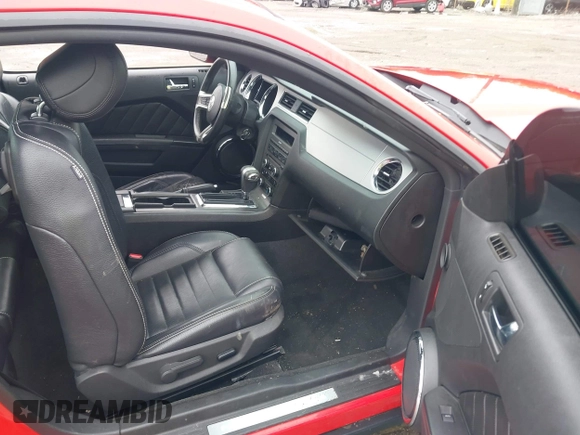 2012 Ford Mustang Premium with VIN 1ZVBP8AM7C5252191, listed as a IAAI auction lot 42498076 with 180,727 mi miles and . Bid and sale history available at DreamBid. Image 5.