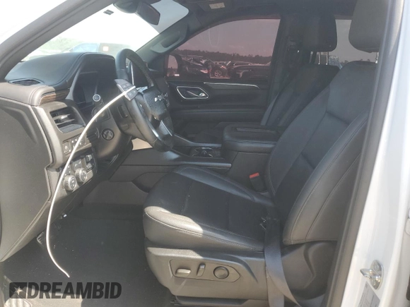 2023 Chevrolet Suburban with VIN 1GNSKDKL5PR286474, listed as a Copart auction lot 55678915 with 96,049 mi miles and Salvage title. Bid and sale history available at DreamBid. Image 7.