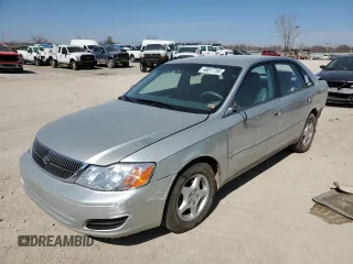 2000 Toyota Avalon XL with VIN 4T1BF28B4YU048027, listed as a Copart auction lot 48817755 with 214,793 mi miles and Salvage Title. Bid and sale history available at DreamBid. Image 1.