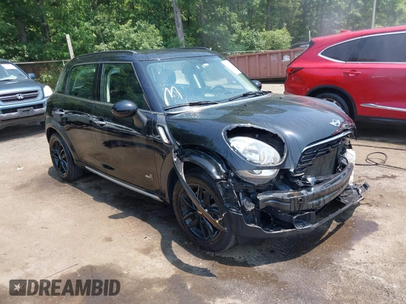 2015 MINI Countryman S with VIN WMWZC5C56FWP45115, listed as a IAAI auction lot 42426394 with 52,937 mi miles and . Bid and sale history available at DreamBid. Image 1.