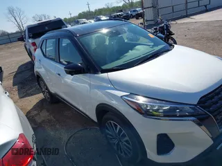 2023 Nissan Kicks SR with VIN 3N1CP5DV7PL541915, listed as a IAAI auction lot 41891404 with 12,264 mi miles. Bid and sale history available at carsss.com. Image 1.