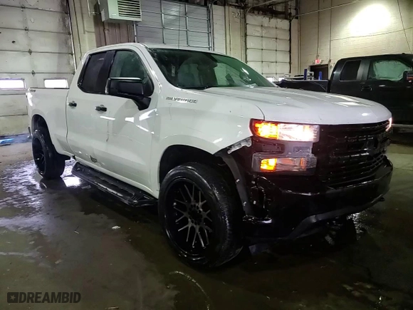 2019 Chevrolet Silverado 1500 Work Truck with VIN 1GCRYAEF7KZ186475, listed as a Copart auction lot 46179385 with 218,126 mi miles and Salvage Title. Bid and sale history available at carsss.com. Image 13.