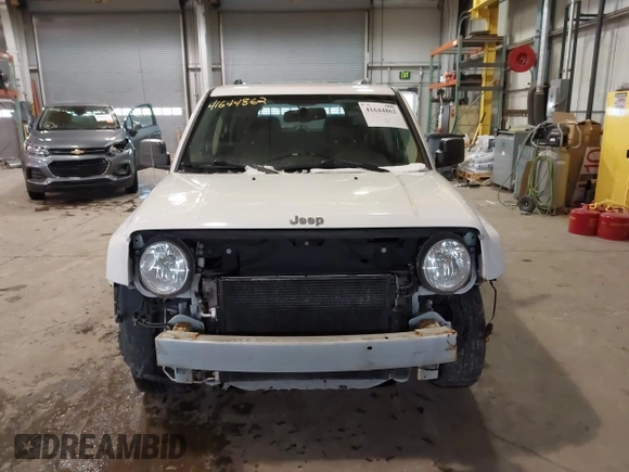 2017 Jeep Patriot High Altitude with VIN 1C4NJPFA6HD137833, listed as a IAAI auction lot 41644862 with 138,799 mi miles and . Bid and sale history available at carsss.com. Image 12.