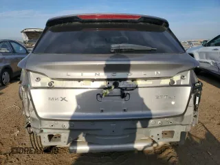 2017 Lincoln MKX Select with VIN 2LMPJ8KP2HBL41219, listed as a Copart auction lot 71245974 with 77,145 mi miles and Salvage Title. Bid and sale history available at carsss.com. Image 6.