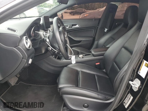 2018 Mercedes-Benz CLA 250 z VIN WDDSJ4EB1JN557324, wystawiony jako Copart lot #55088825 z przebiegiem 86 786 mil mil oraz Szkoda całkowita • Salvage title. Historia ofert i sprzedaży dostępna na DreamBid. Obrazek 7.