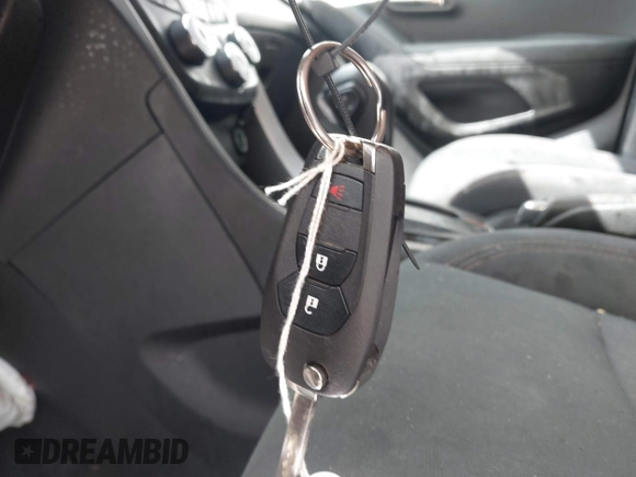 2019 Chevrolet Trax LS with VIN 3GNCJNSB2KL304062, listed as a IAAI auction lot 41782450 with 1 mi miles. Bid and sale history available at carsss.com. Image 11.