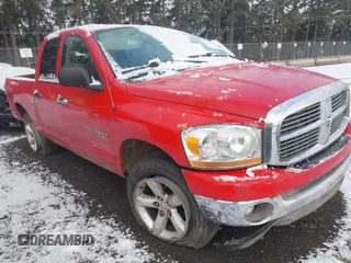2006 Dodge 1500 SLT with VIN 1D7HU18N96S681551, listed as a IAAI auction lot 41409738 with 136,893 mi miles. Bid and sale history available at carsss.com. Image 1.
