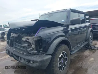 2021 Ford Bronco with VIN 1FMDE5BH2MLA85541, listed as a IAAI auction lot 42376748 with 53,724 mi miles and . Bid and sale history available at DreamBid. Image 2.