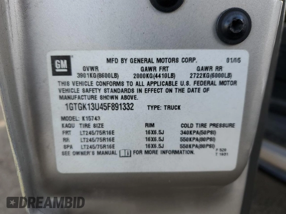 2005 GMC Sierra 1500HD SLT z VIN 1GTGK13U45F891332, wystawiony jako Copart lot #84940244 z przebiegiem 210 469 mil mil oraz Szkody całkowita. Historia ofert i sprzedaży dostępna na DreamBid. Obrazek 12.