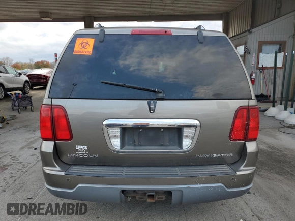 2004 Lincoln Navigator Luxury z VIN 5LMFU28R94LJ38100, wystawiony jako Copart lot #52780145 z przebiegiem 182 913 mil mil oraz Nie do naprawy • Non repairable. Historia ofert i sprzedaży dostępna na DreamBid. Obrazek 6.