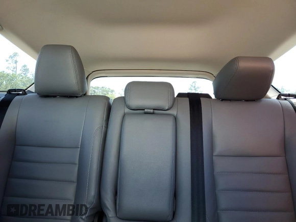 2015 Ford Escape SE z VIN 1FMCU0G76FUA49060, wystawiony jako Copart lot #58174495 z przebiegiem 50 148 mil mil oraz Szkoda całkowita • Salvage title. Historia ofert i sprzedaży dostępna na DreamBid. Obrazek 10.
