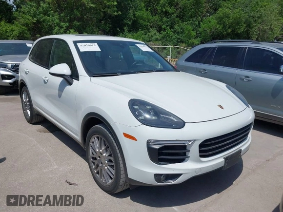 2017 Porsche Cayenne S z VIN WP1AB2A20HLA50805, wystawiony jako IAAI lot #42030013 z przebiegiem 123 578 mil mil oraz . Historia ofert i sprzedaży dostępna na DreamBid. Obrazek 1.