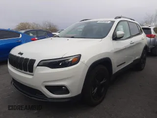 2019 Jeep Cherokee Latitude Plus with VIN 1C4PJLLBXKD490291, listed as a Copart auction lot 48902625 with 48,128 mi miles and Salvage Title. Bid and sale history available at carsss.com. Image 1.