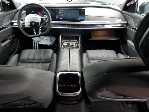 2023 BMW 7 Series 760i xDrive with VIN WBA33EJ04PCN52350, listed as a Copart auction lot 44487295 with 10,878 mi miles and Salvage title. Bid and sale history available at DreamBid. Image 8.