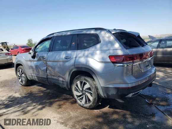 2025 Volkswagen Atlas SE z VIN 1V2HR2CA5SC504083, wystawiony jako Copart lot #59777055 z przebiegiem 13 538 mil mil oraz Czysty tytuł • Clean title. Historia ofert i sprzedaży dostępna na DreamBid. Obrazek 2.