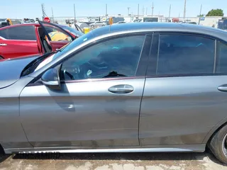 2017 Mercedes-Benz C 300 с VIN 55SWF4JB7HU224376, выставлен на аукционе IAAI как лот 42195919 с пробегом 98 683 миль миль и . История ставок и продаж доступна на DreamBid. Изображение 15.