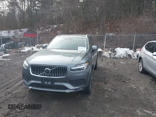 2020 Volvo XC90 Momentum with VIN YV4102PK7L1568457, listed as a IAAI auction lot 41564123 with 62,048 mi miles. Bid and sale history available at carsss.com. Image 12.