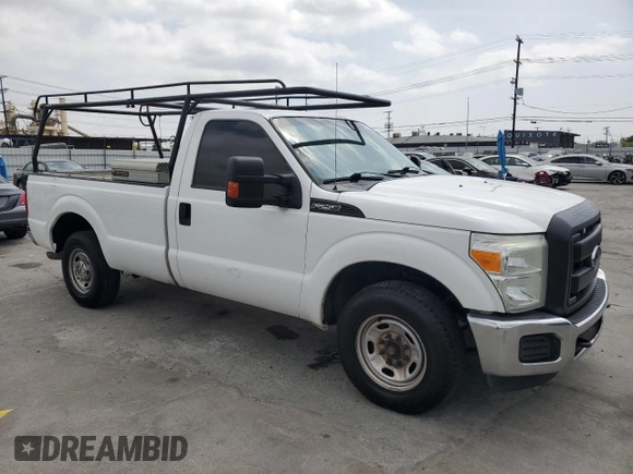 2013 Ford F-250 XL with VIN 1FTBF2A62DEA33905, listed as a Copart auction lot 54622635 with 362,145 mi miles and Clean Title. Bid and sale history available at DreamBid. Image 4.