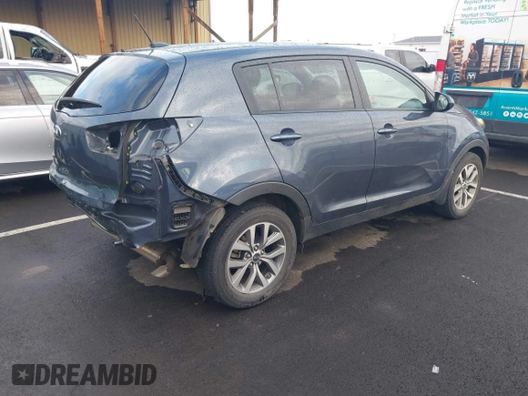 2015 Kia Sportage LX with VIN KNDPB3AC1F7756522, listed as a IAAI auction lot 41954973 with 39,592 mi miles and . Bid and sale history available at carsss.com. Image 4.