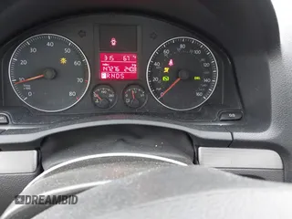 2009 Volkswagen Jetta SE с VIN 3VWRM71K19M173800, выставлен на аукционе IAAI как лот 42236884 с пробегом 147 276 миль миль и . История ставок и продаж доступна на DreamBid. Изображение 7.