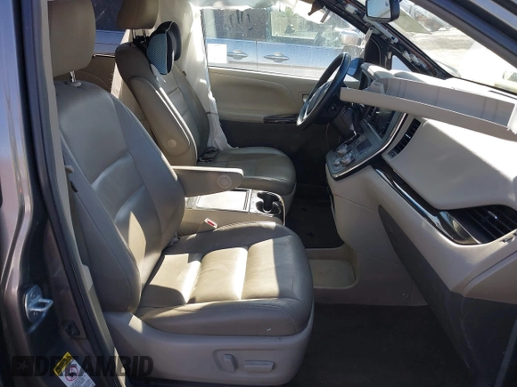 2017 Toyota Sienna XLE Auto Access Seat with VIN 5TDYZ3DC0HS836849, listed as a IAAI auction lot 41846570 with 158,056 mi miles and . Bid and sale history available at DreamBid. Image 5.