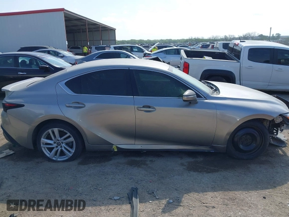 2021 Lexus IS 300 z VIN JTHAA1D26M5112909, wystawiony jako IAAI lot #42062204 z przebiegiem 44 882 mil mil oraz . Historia ofert i sprzedaży dostępna na DreamBid. Obrazek 13.
