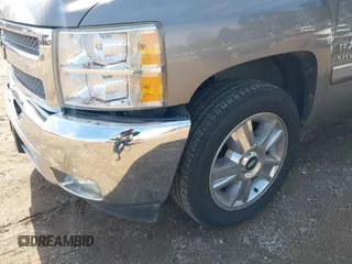 2013 Chevrolet Silverado 1500 LT with VIN 3GCPCSE04DG133517, listed as a IAAI auction lot 41580539 with 126,310 mi miles and . Bid and sale history available at DreamBid. Image 18.