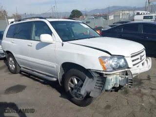 2001 Toyota Highlander with VIN JTEGF21A410020197, listed as a IAAI auction lot 41174592 with 178,271 mi miles. Bid and sale history available at carsss.com. Image 1.