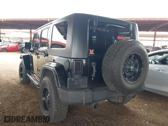2008 Jeep Wrangler Unlimited Sahara with VIN 1J8GA59128L542384, listed as a IAAI auction lot 42184176 with 152,768 mi miles and . Bid and sale history available at DreamBid. Image 3.