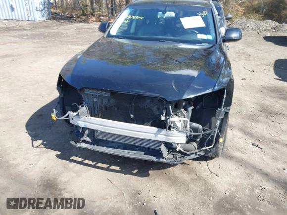 2015 Audi Q5 Premium Plus with VIN WA1LFAFP2FA092635, listed as a IAAI auction lot 41732845 with 104,585 mi miles. Bid and sale history available at carsss.com. Image 6.