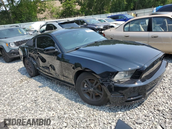 2014 Ford Mustang V6 with VIN 1ZVBP8AMXE5202517, listed as a Copart auction lot 64499185 with 175,653 mi miles and Clean title. Bid and sale history available at DreamBid. Image 4.