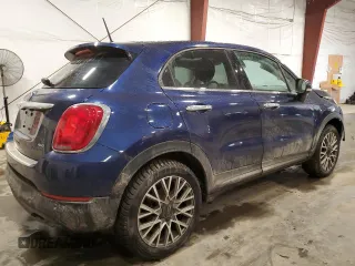 2017 FIAT 500X Lounge z VIN ZFBCFYDB5HP597173, wystawiony jako Copart lot #47763985 z przebiegiem 86 836 mil mil oraz Szkoda całkowita • Salvage title. Historia ofert i sprzedaży dostępna na DreamBid. Obrazek 3.