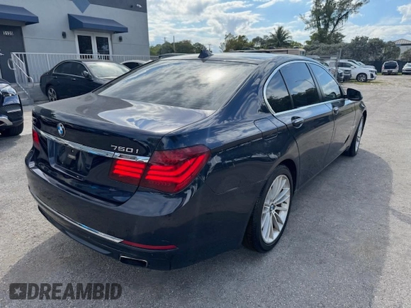 2015 BMW 7 Series 750i xDrive with VIN WBAYB6C5XFD965910, listed as a Copart auction lot 47488765 with 173,486 mi miles and Salvage Title. Bid and sale history available at carsss.com. Image 3.