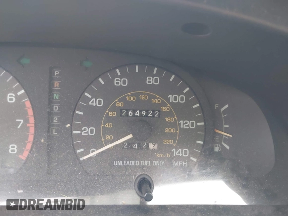1993 Toyota Camry LE z VIN 4T1SK12E0PU290398, wystawiony jako IAAI lot #42032664 z przebiegiem 264 922 mil mil oraz . Historia ofert i sprzedaży dostępna na DreamBid. Obrazek 15.