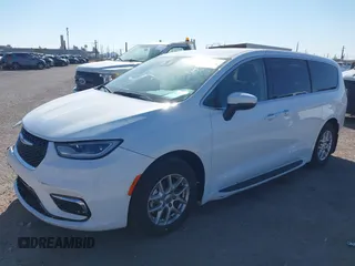2023 Chrysler Pacifica Touring L with VIN 2C4RC1BG6PR531640, listed as a IAAI auction lot 42251680 with 31,638 mi miles and . Bid and sale history available at DreamBid. Image 17.