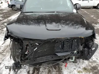 2021 Jeep Grand Cherokee Trailhawk with VIN 1C4RJFLT3MC581673, listed as a Copart auction lot 44993235 with 18,227 mi miles and Salvage Title. Bid and sale history available at carsss.com. Image 14.